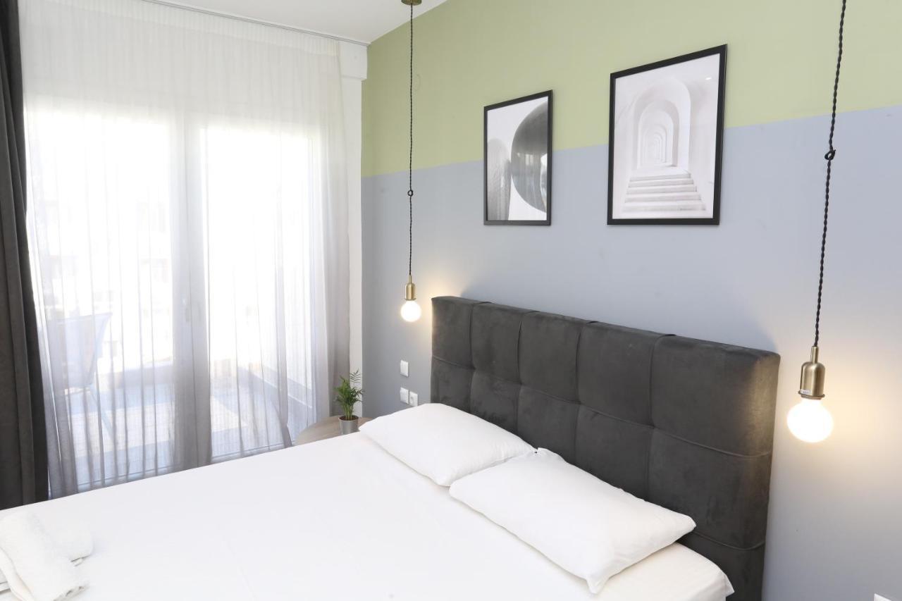 Downtown Seaside Suites Thessaloniki Exterior photo