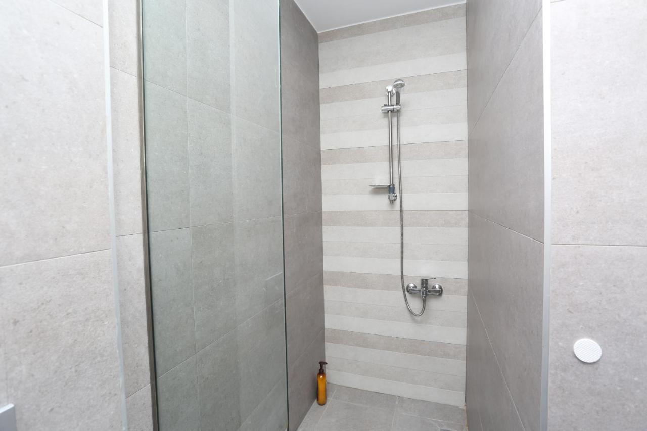 Downtown Seaside Suites Thessaloniki Exterior photo